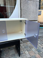Vintage Ikea skab med plast låger