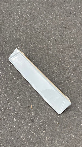 Badeværelses hylde / entre hylde / køkken hylde i porcelæn