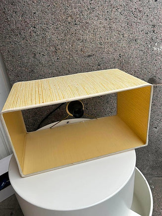 Flot loft lampe i et asiatisk look, perfekt som