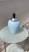 Smuk blå bord lampe i glas