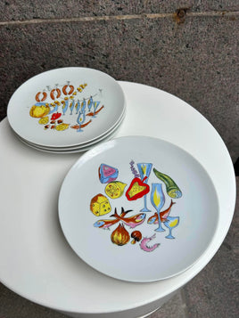 Porcelæns middagstallerkener med motiv