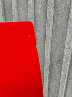 Rød barstol med metal stel