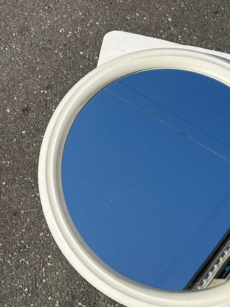 Vintage vægspejl med plast ramme