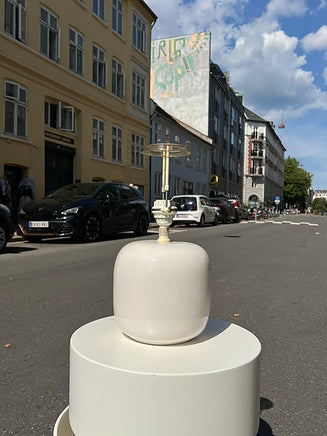 Hvid vintage Ikea lampe fod / bord lampe