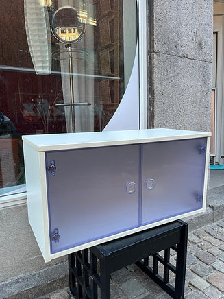 Vintage Ikea skab med plast låger