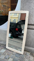Vintage spejl med cremefarvet ramme
