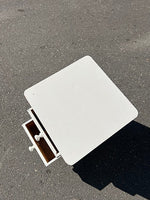 Mindre kommode / sidebord / sengebord / opbevaring vintage