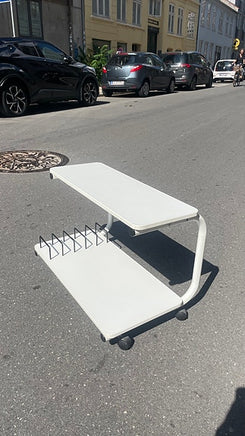Sejt tvbord / sidebord / Lpreol
