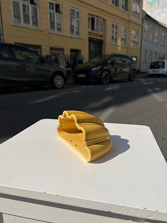 Mindre vægophæng i keramik