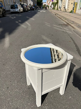 Vintage vægspejl med plast ramme