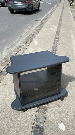 Svensk space age tv bord