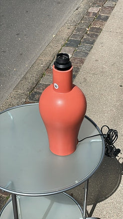Smuke laksefarvet bord lampe